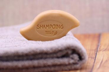 Festes Shampoo für TROCKENES Haar, 75 Gramm